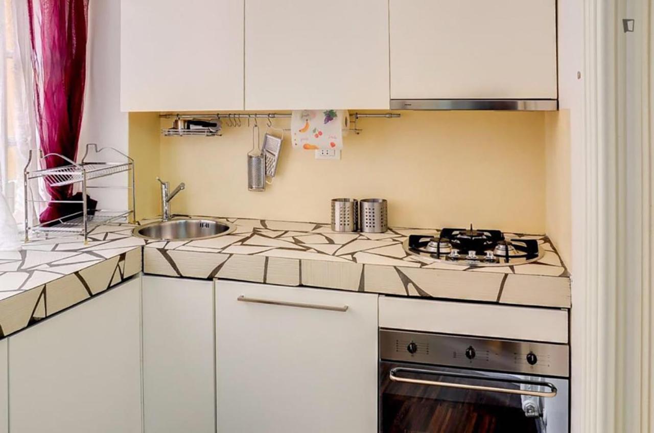 Gramsci, Bologna By Short Holidays Apartment Luaran gambar